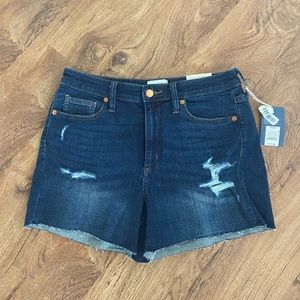 Universal Thread shorts